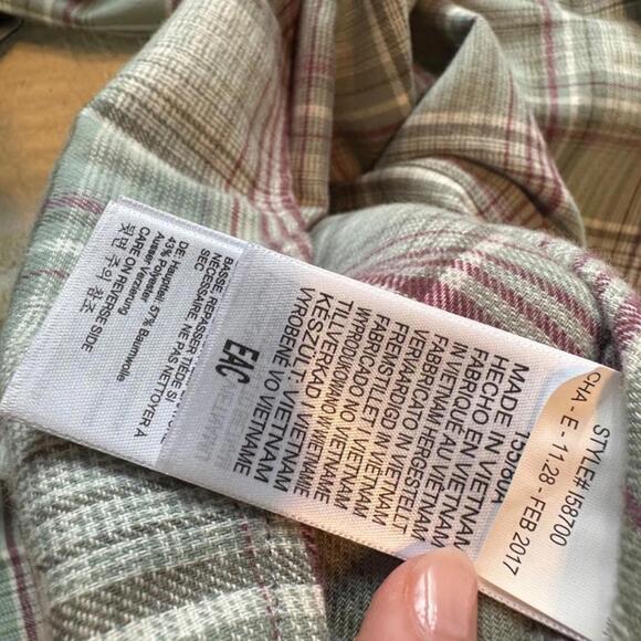 Marmot Bridget Long Sleeve Button Down Outdoor Plaid Shirt - Picture 8 of 9